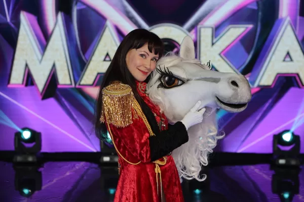 Под маской... Нонна Гришаева